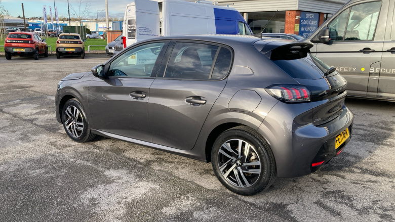 Peugeot 208 1.2 PureTech 100 Allure Premium 5dr Petrol Hatchback